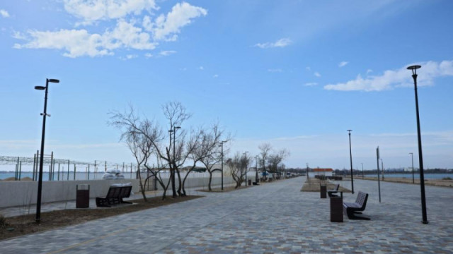 В Евпатории открыли обновлённую набережную им Терешковой В Евпатории открыли обновлённую набережную им Терешковой