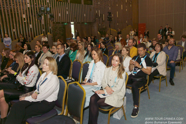 В Крыму начал работу форум в сфере индустрии гостеприимства HoReCa Fest 2023