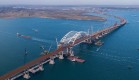 Движение по Крымскому мосту может открыться в середине года Движение по Крымскому мосту может открыться в середине года